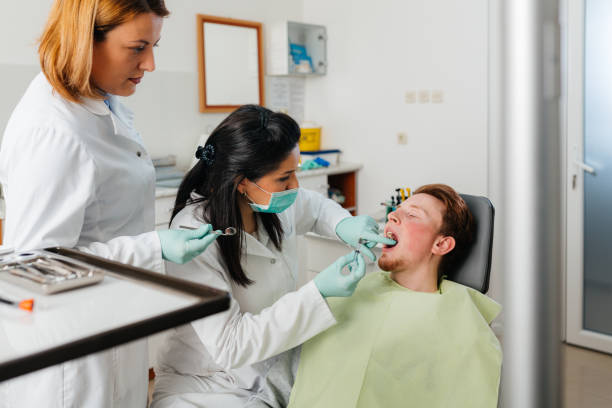 Best Emergency Gum Treatment in Kings Bay Base, GA
